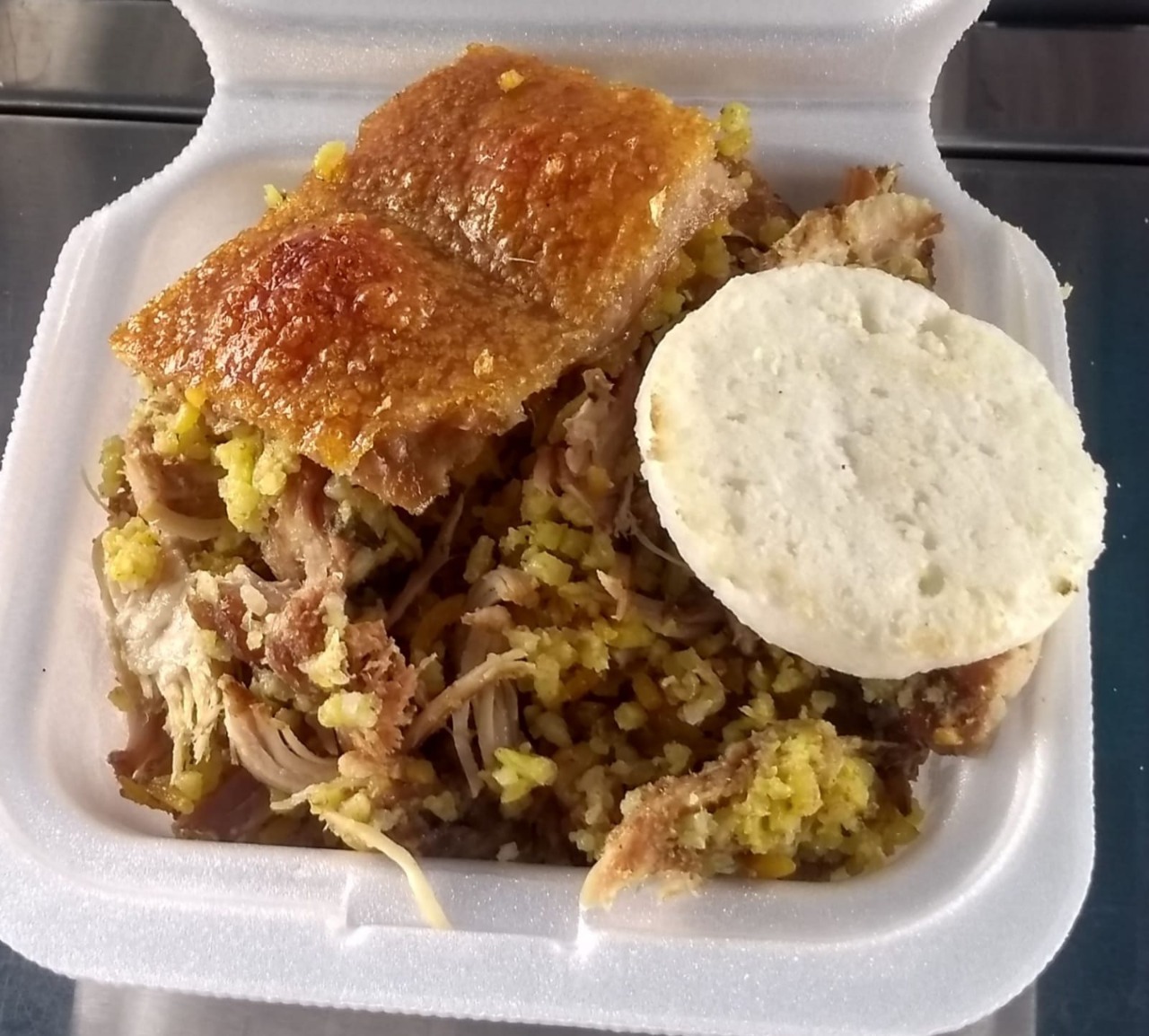 Lechona en Caja